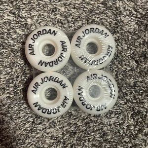 AIR JORDAN Skate Wheels